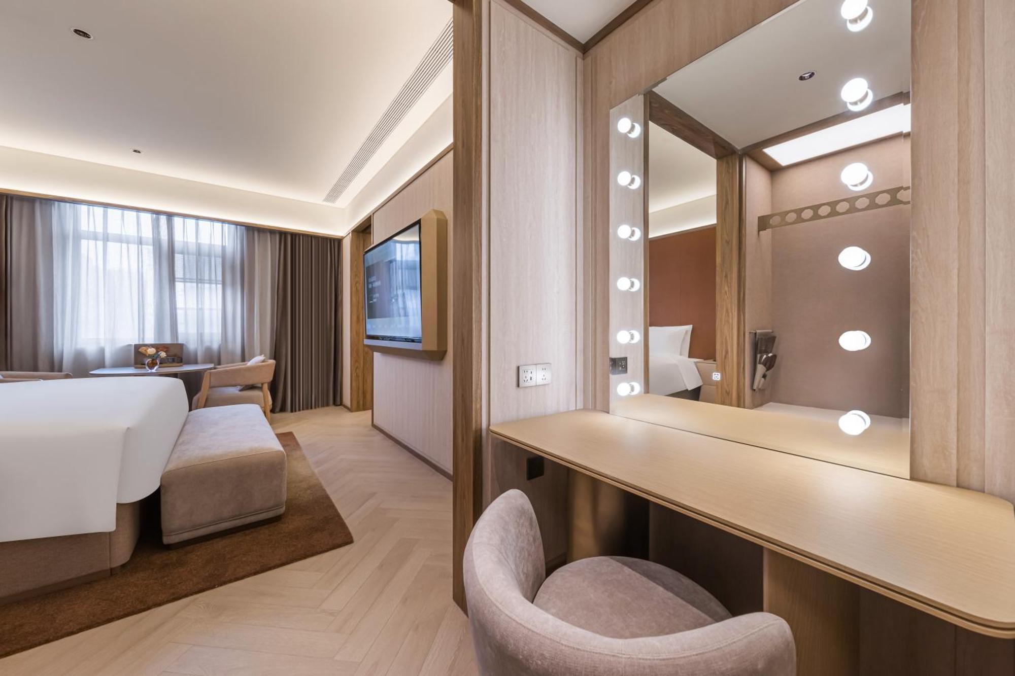 Orange Crystal Hotel, Baoyang Road, Baoshan District, Shangha Hotel 4*