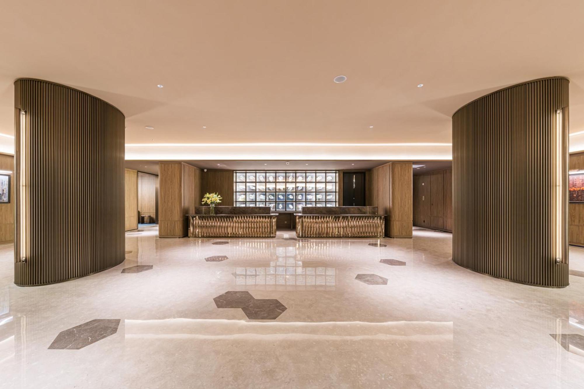 Orange Crystal Hotel, Baoyang Road, Baoshan District, Shangha