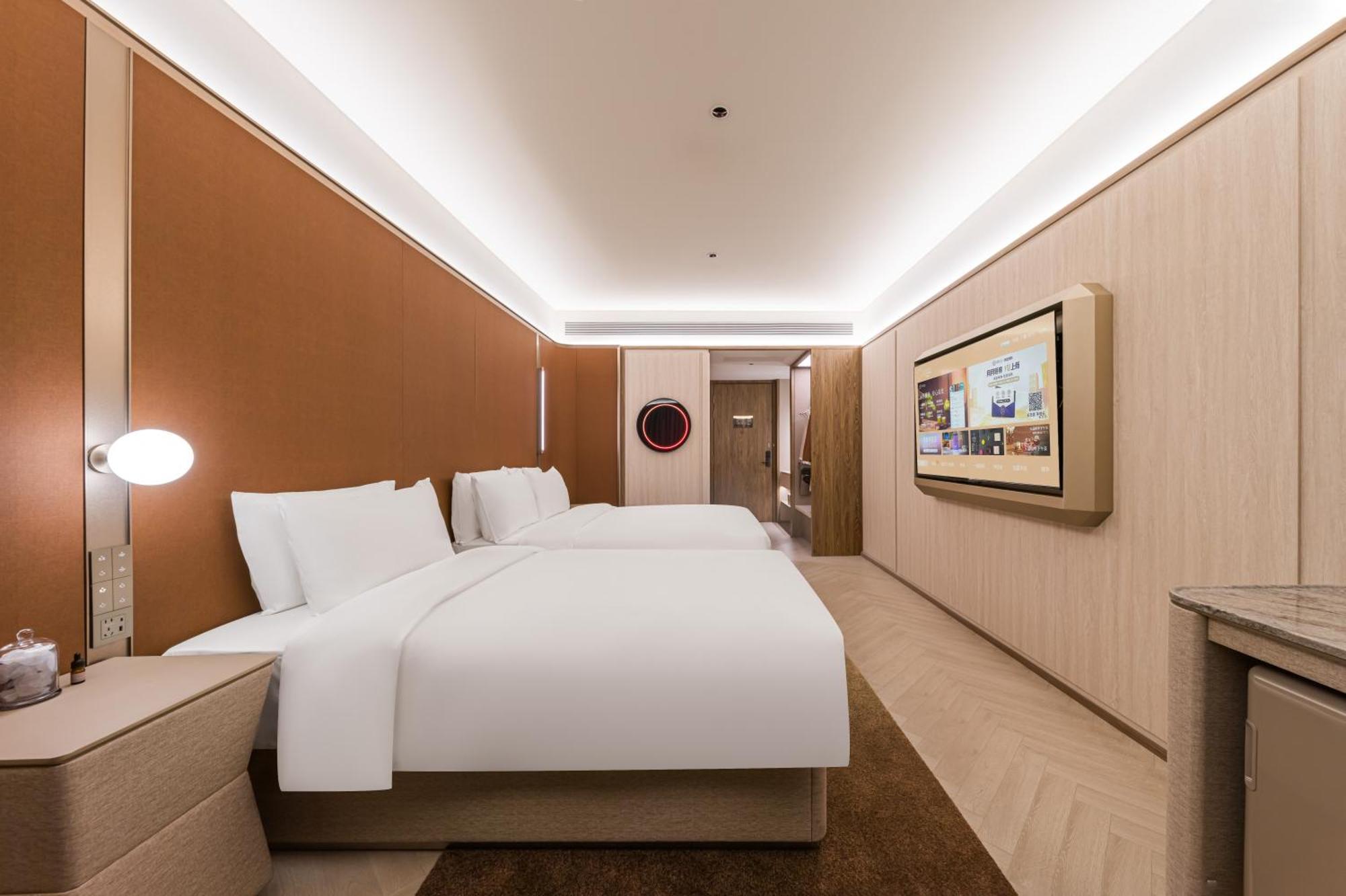 Orange Crystal Hotel, Baoyang Road, Baoshan District, Shangha Hotel